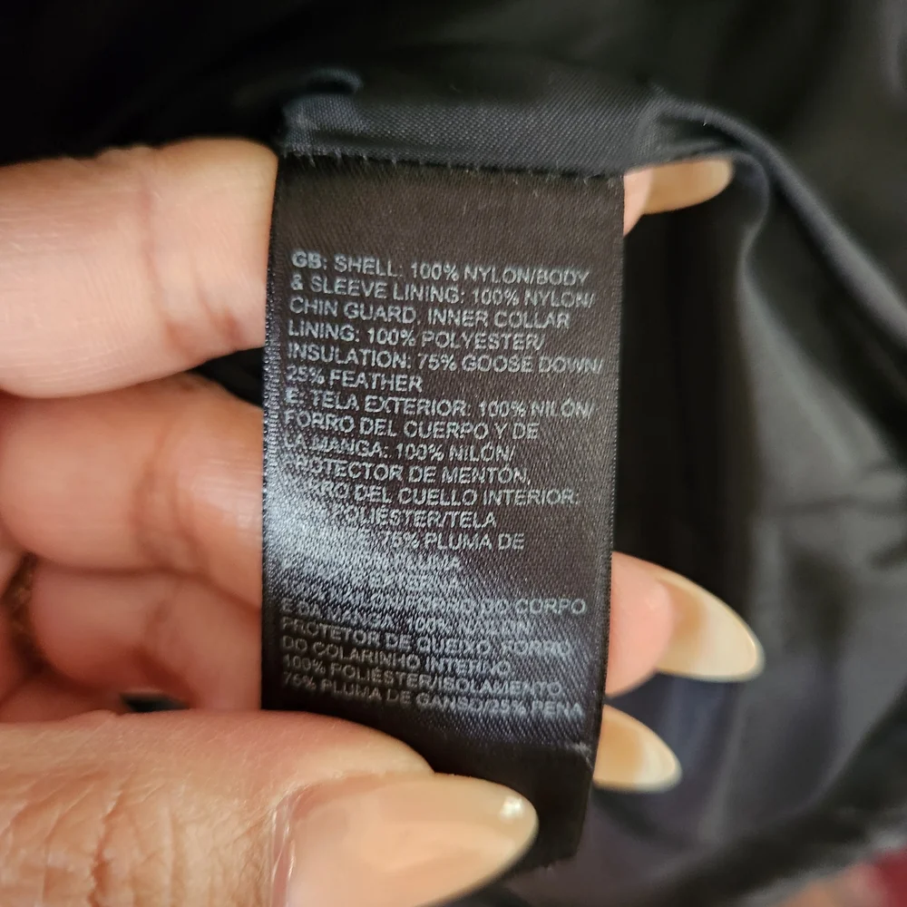 The North Face Black Quilted Jacket Size L - Picture 3 of 3